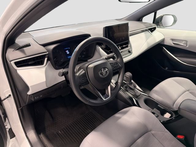 Certified 2025 Toyota Corolla SE w/ Convenience Package image 8