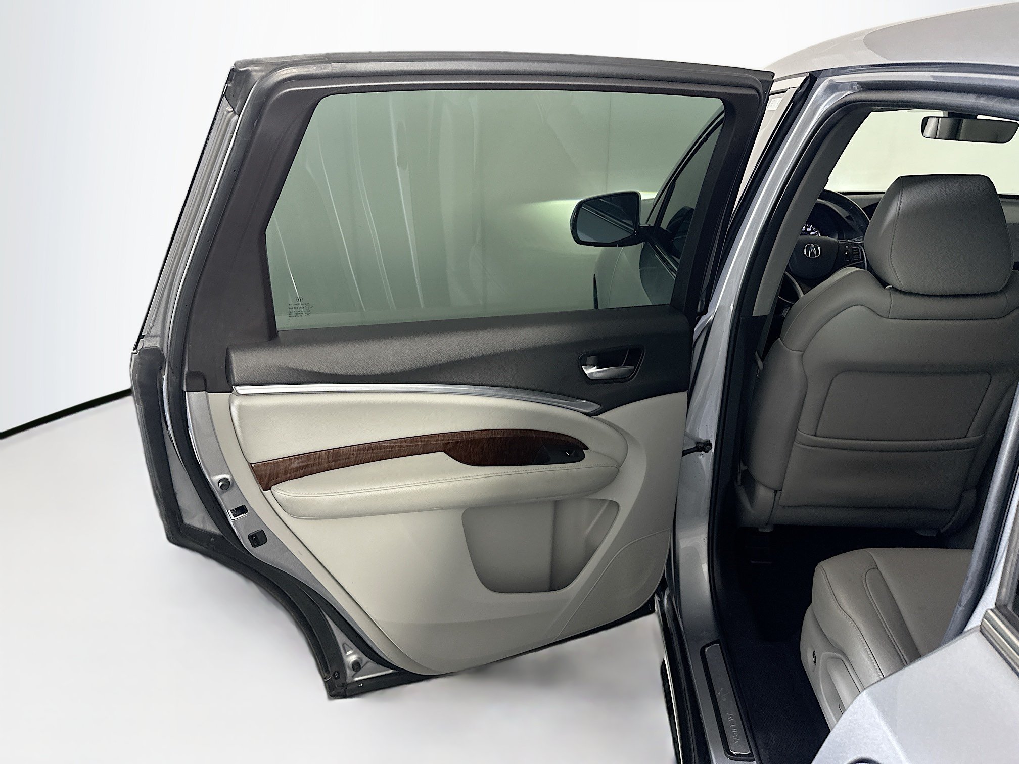 Used 2020 Acura MDX FWD image 26