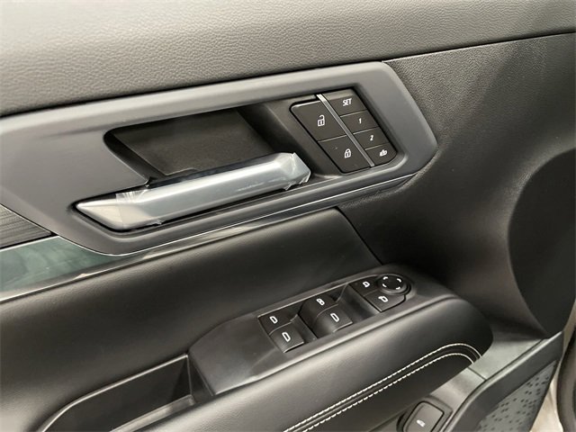 New 2026 GMC Terrain Elevation w/ Elevation Premium Package image 24