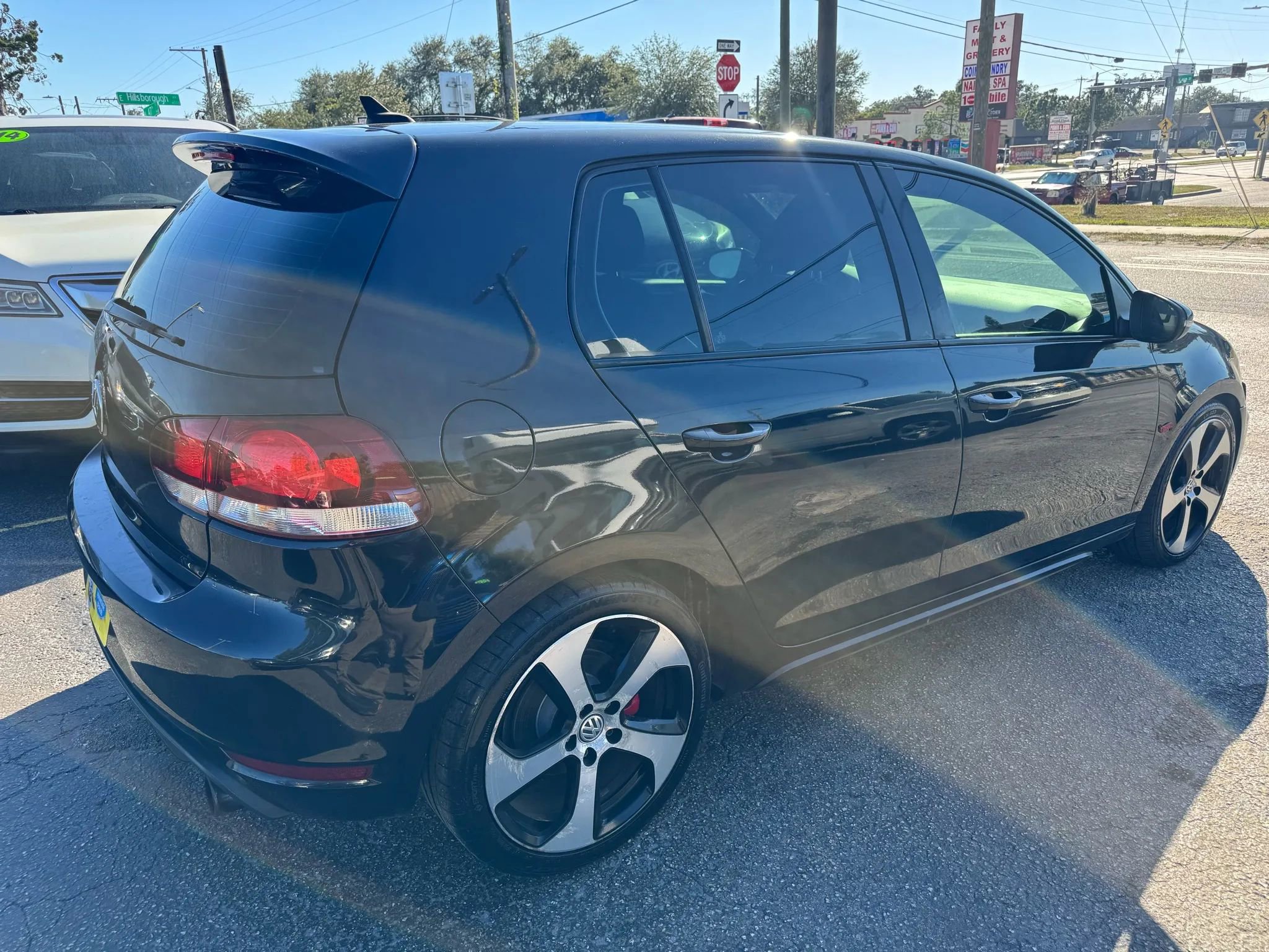 Used 2014 Volkswagen GTI Wolfsburg Edition image 5