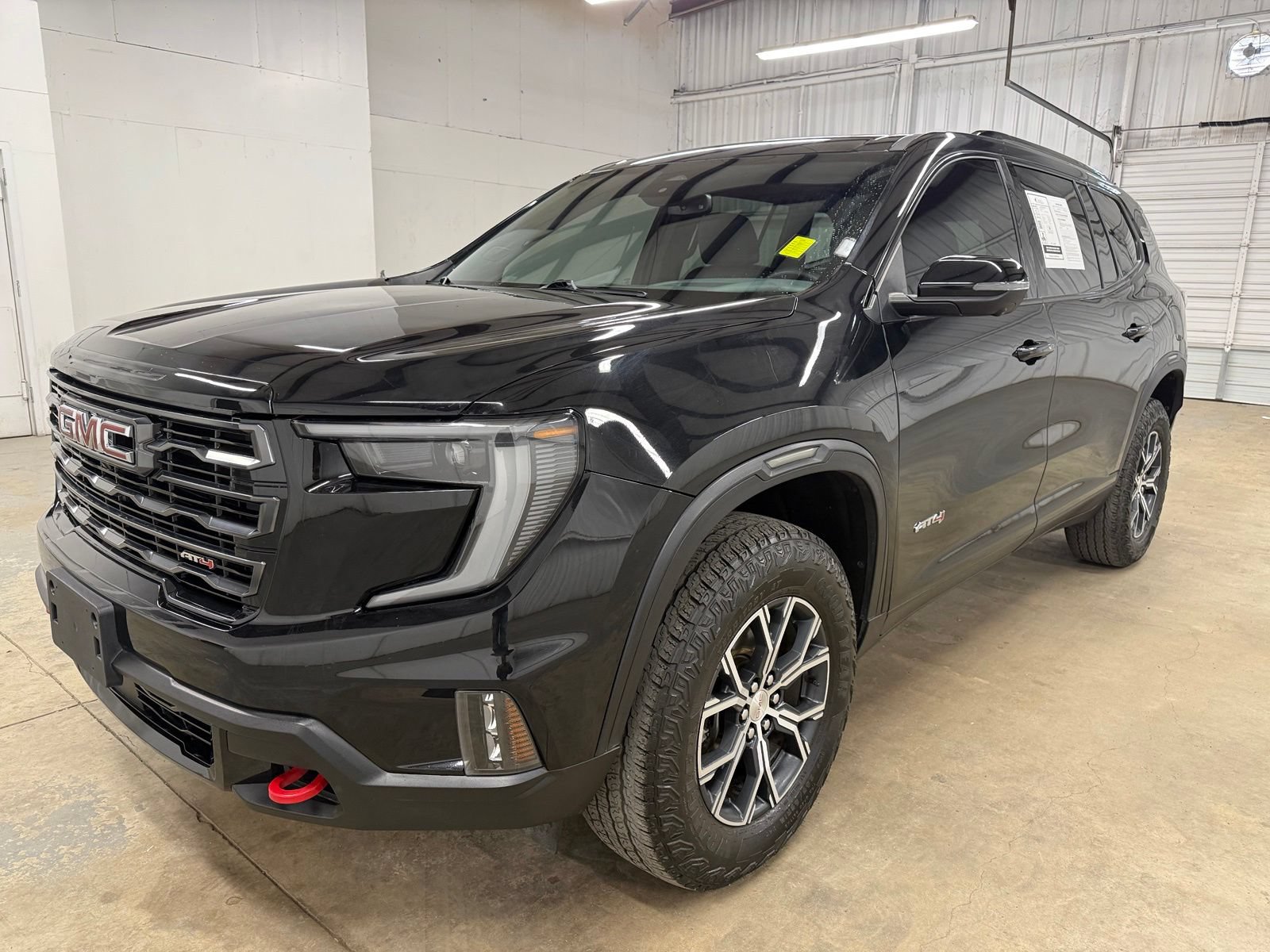 Used 2024 GMC Acadia AT4 w/ Luxury Package AWD/4WD image 3