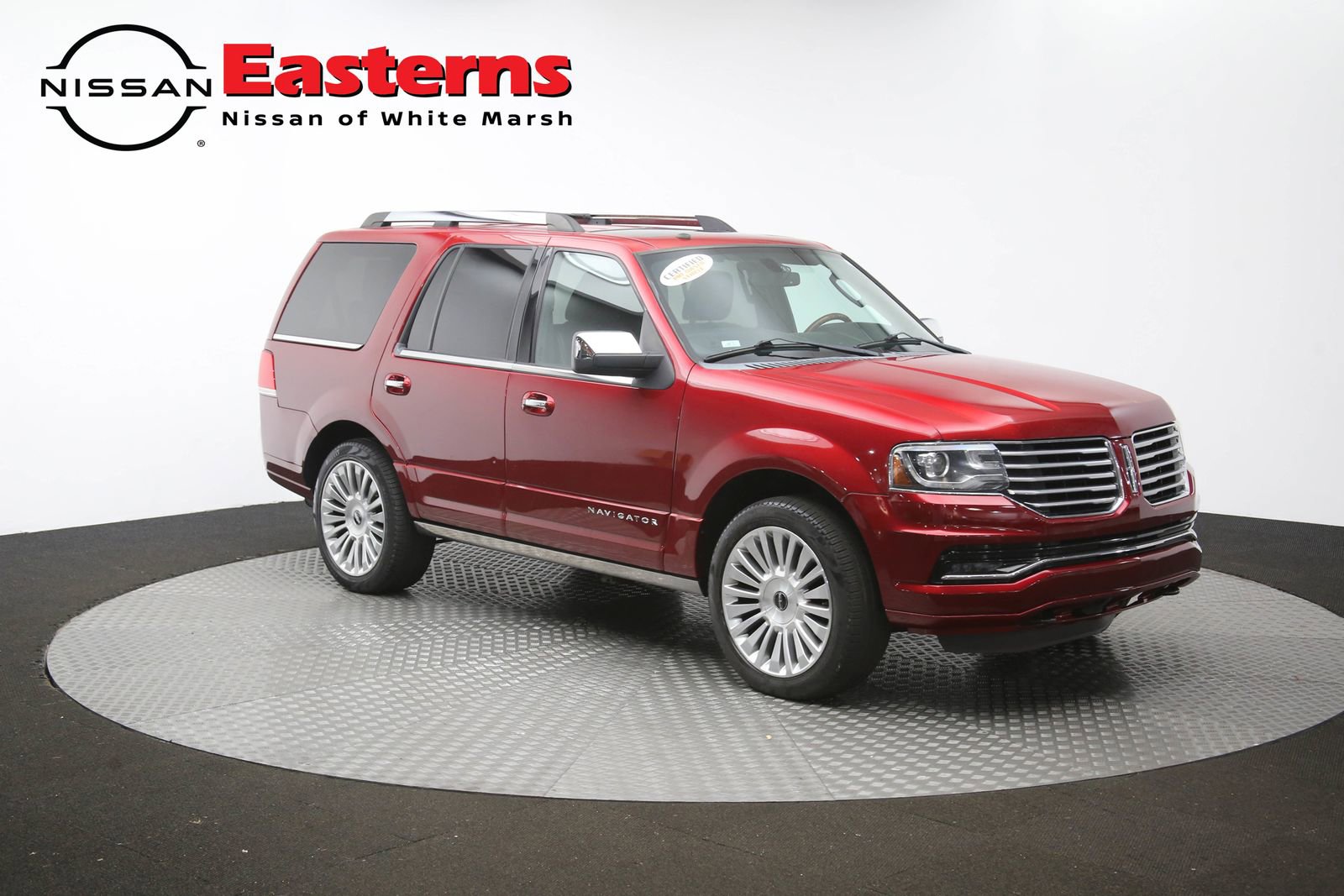 Used 2016 Lincoln Navigator Reserve AWD/4WD image 52