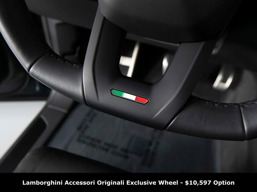 Used 2024 Lamborghini Urus S AWD/4WD image 19