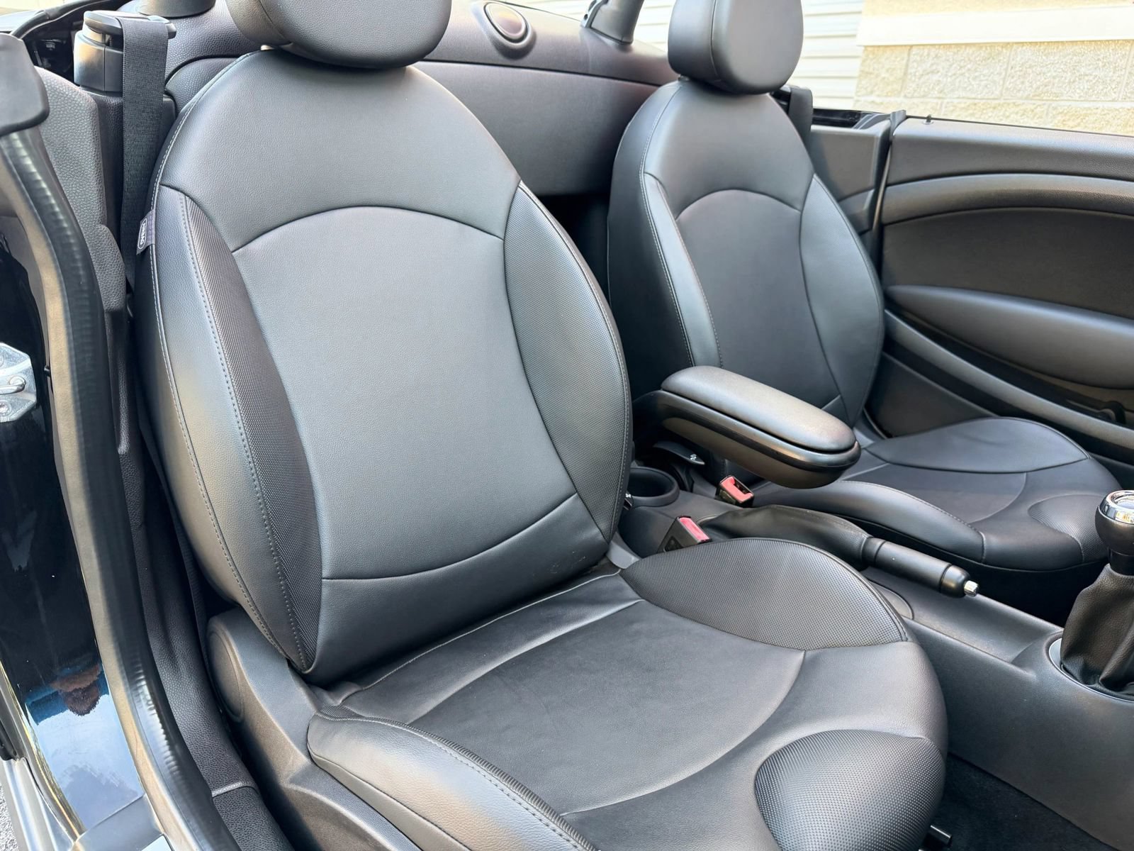 Used 2013 MINI Cooper Roadster FWD image 72