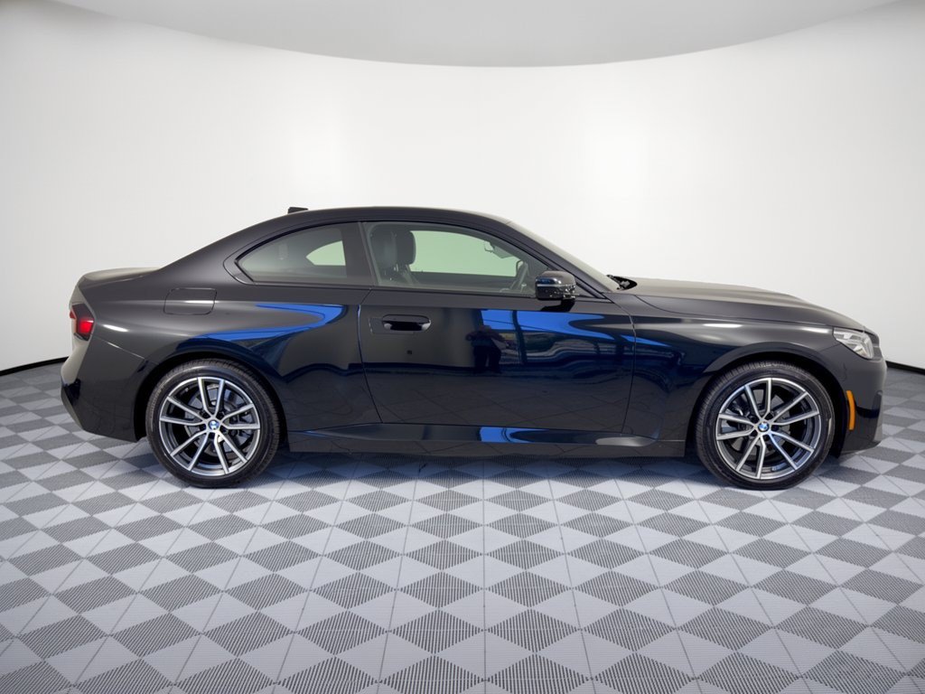 Certified 2025 BMW 230i xDrive Coupe w/ Premium Package AWD/4WD image 8