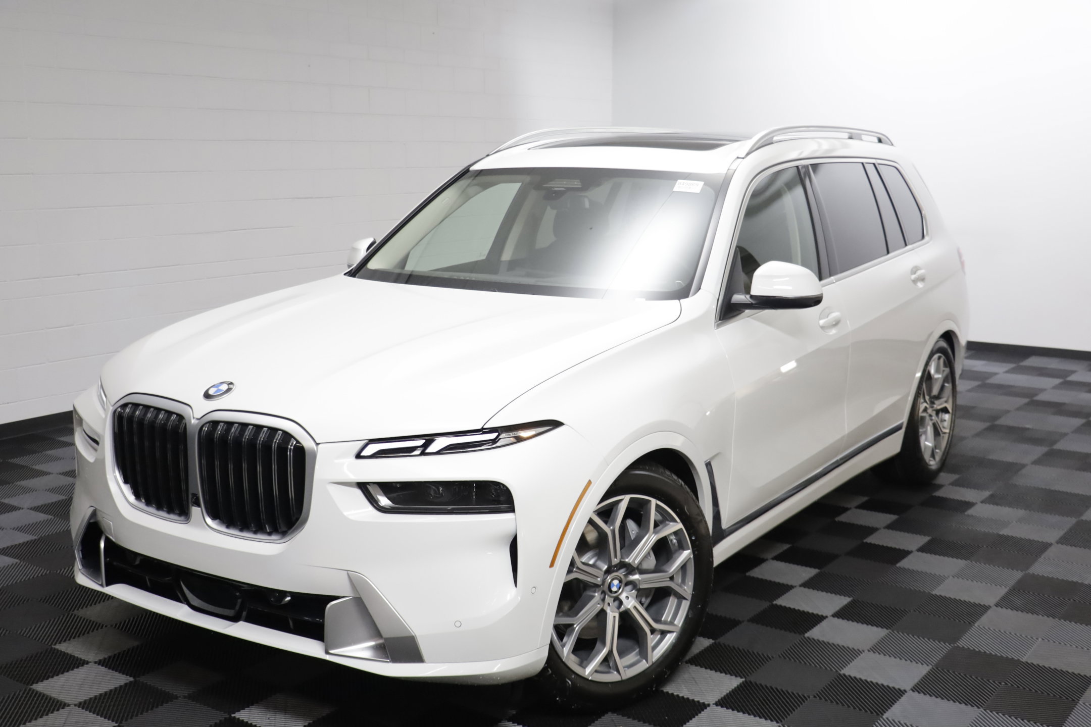 New 2027 BMW X7 xDrive40i AWD/4WD image 2