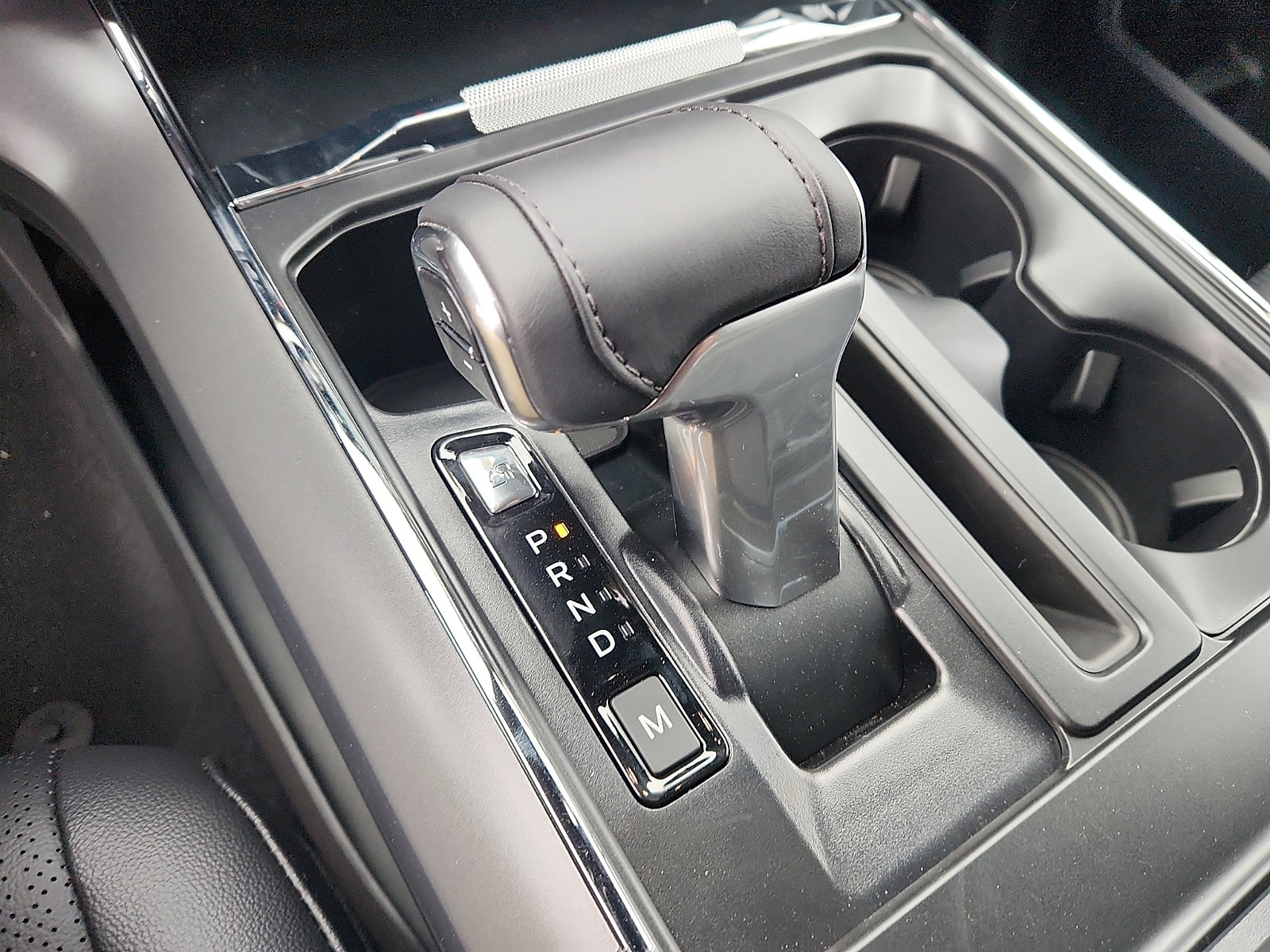 New 2025 Ford F150 Lariat w/ Equipment Group 501A Mid image 10