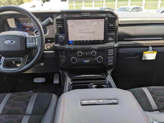 New 2026 Ford F250 Lariat w/ Black Appearance Package AWD/4WD image 18