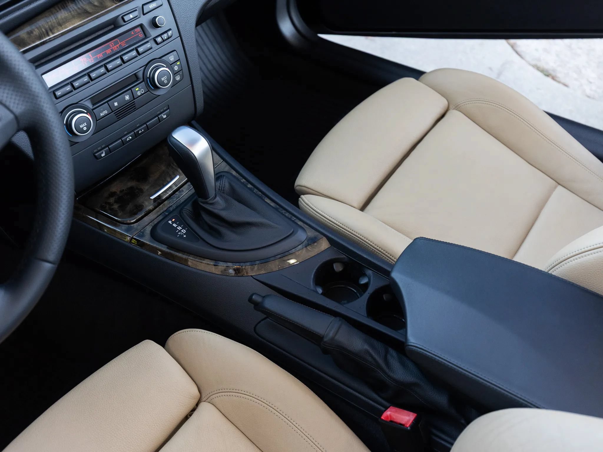Used 2008 BMW 135i Convertible RWD image 36