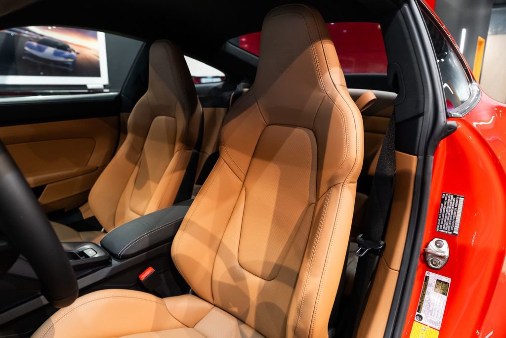 Used 2026 Porsche 911 GT3 RWD image 4