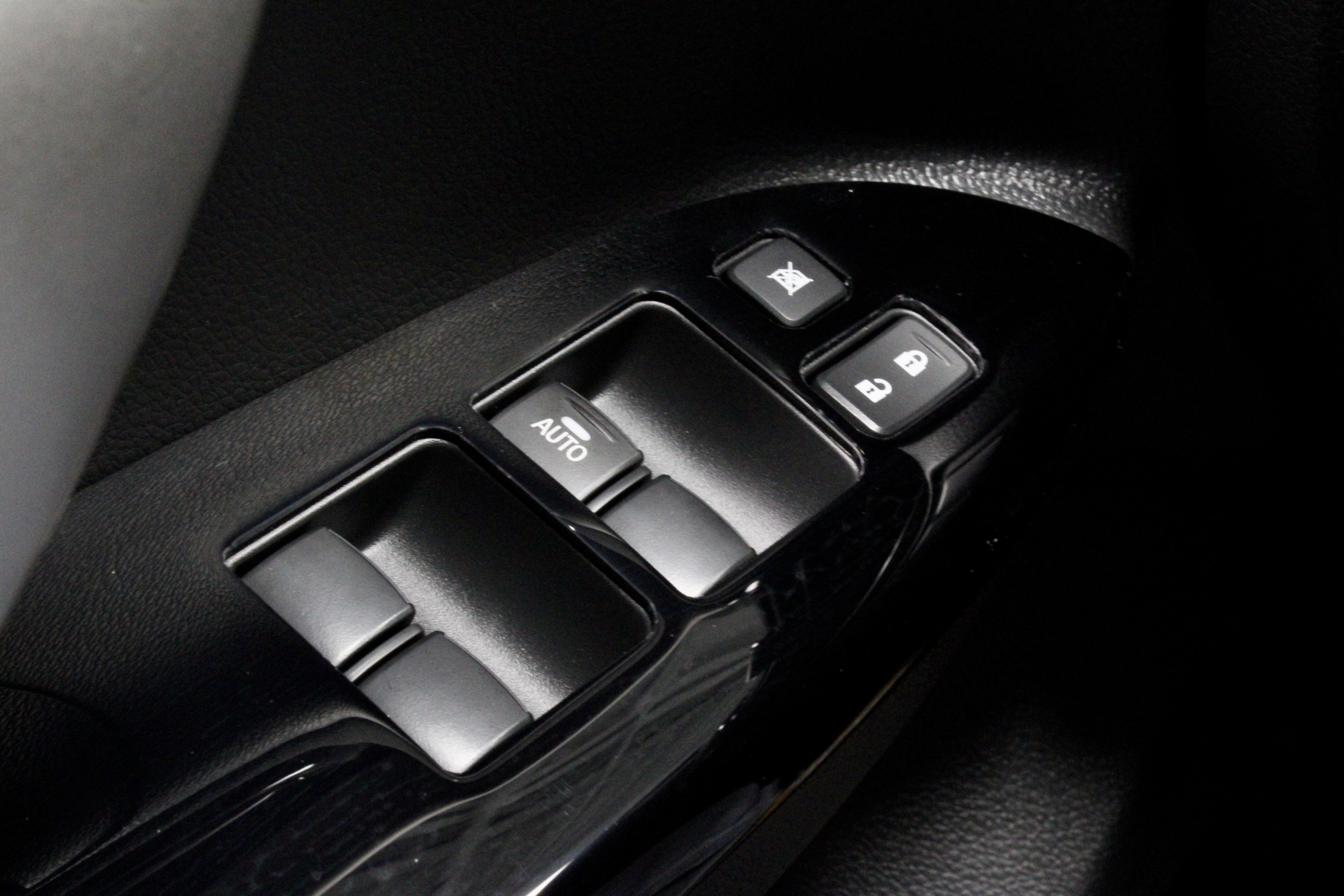 New 2026 Mitsubishi Eclipse Cross LE image 11