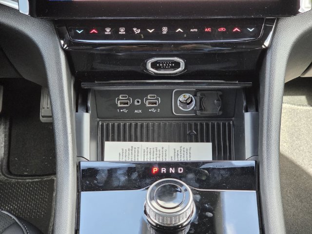 New 2026 Jeep Grand Cherokee L 2WD image 15
