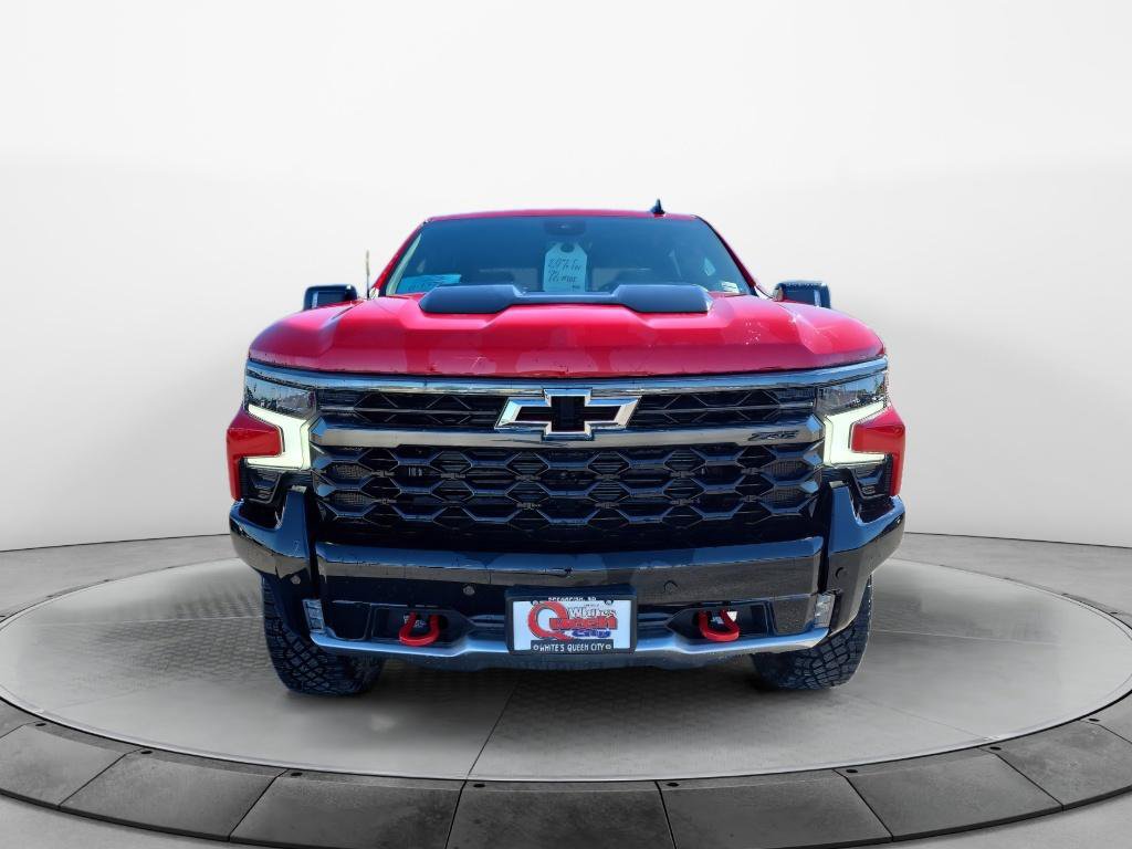 New 2026 Chevrolet Silverado 1500 ZR2 w/ LPO, Dark Essentials Package AWD/4WD image 8