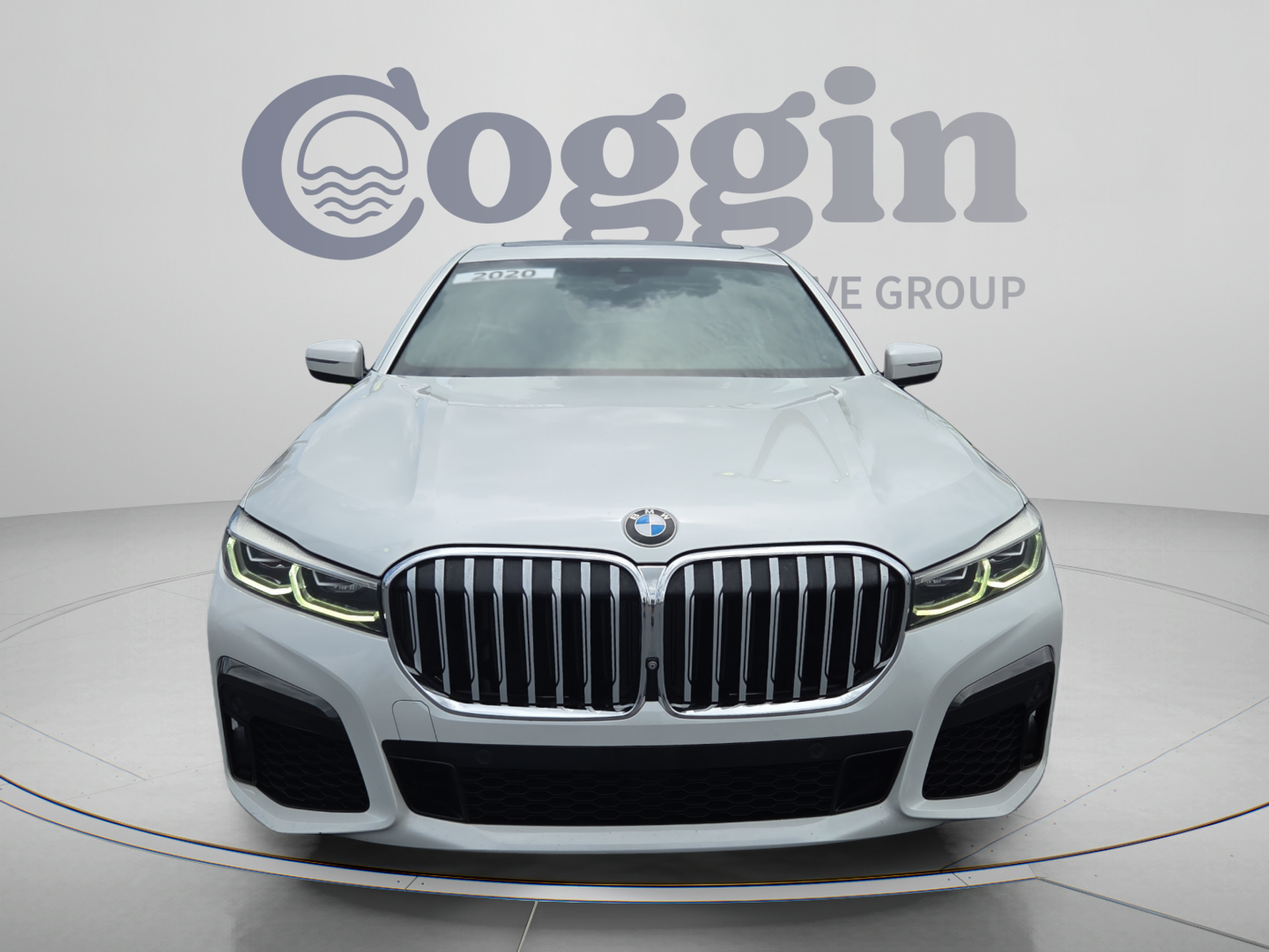 Used 2020 BMW 740i w/ M Sport Package RWD image 8