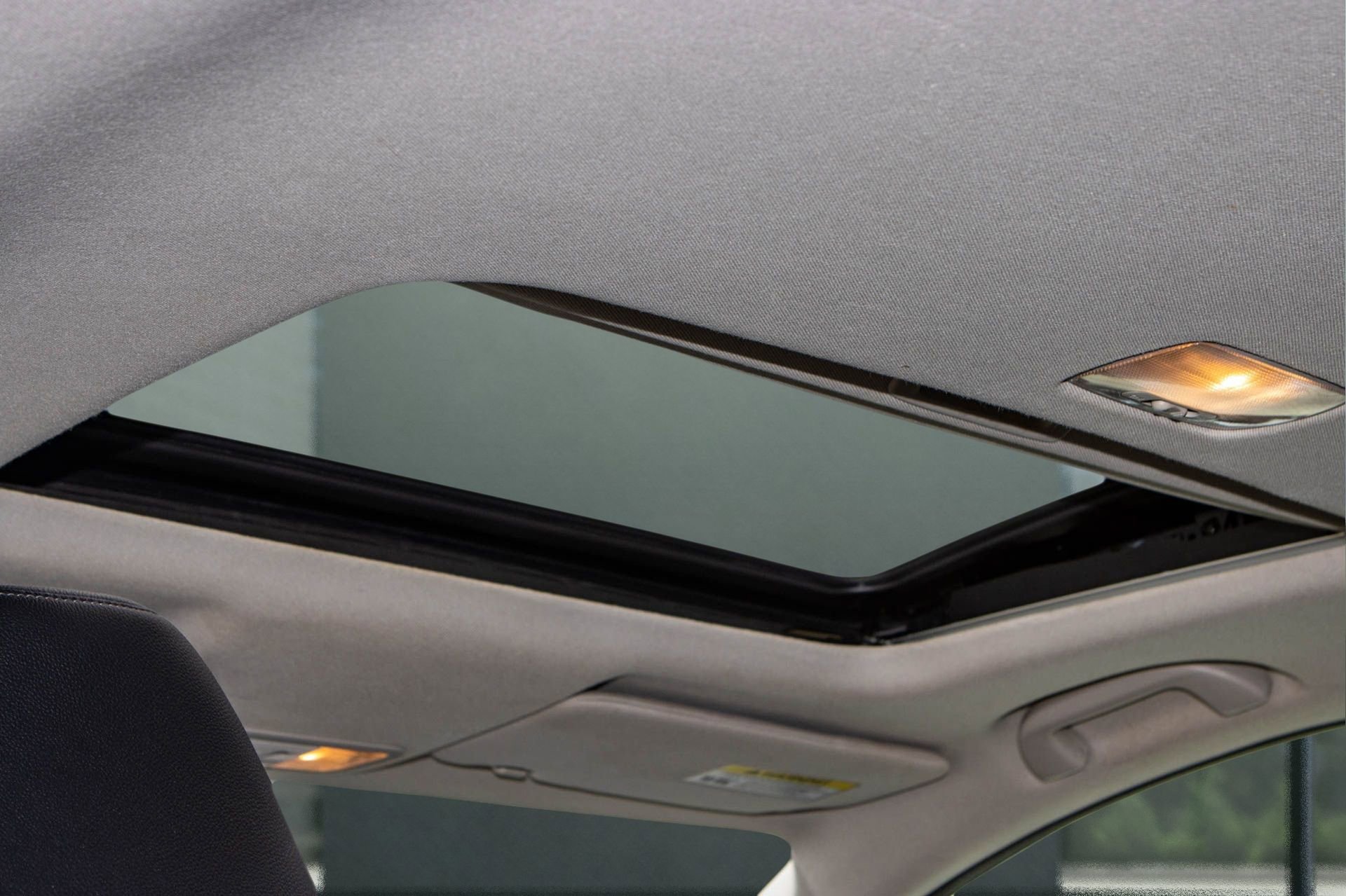 Used 2017 Honda HR-V EX-L image 18