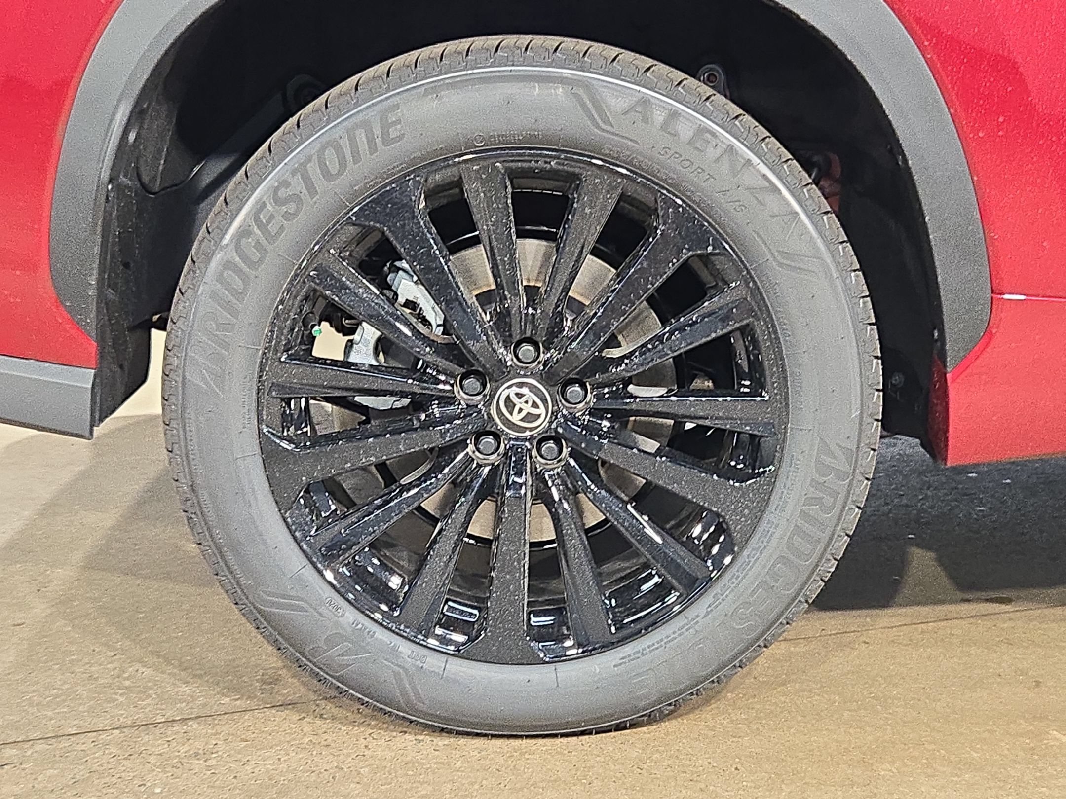 New 2026 Toyota Highlander XSE AWD/4WD image 13