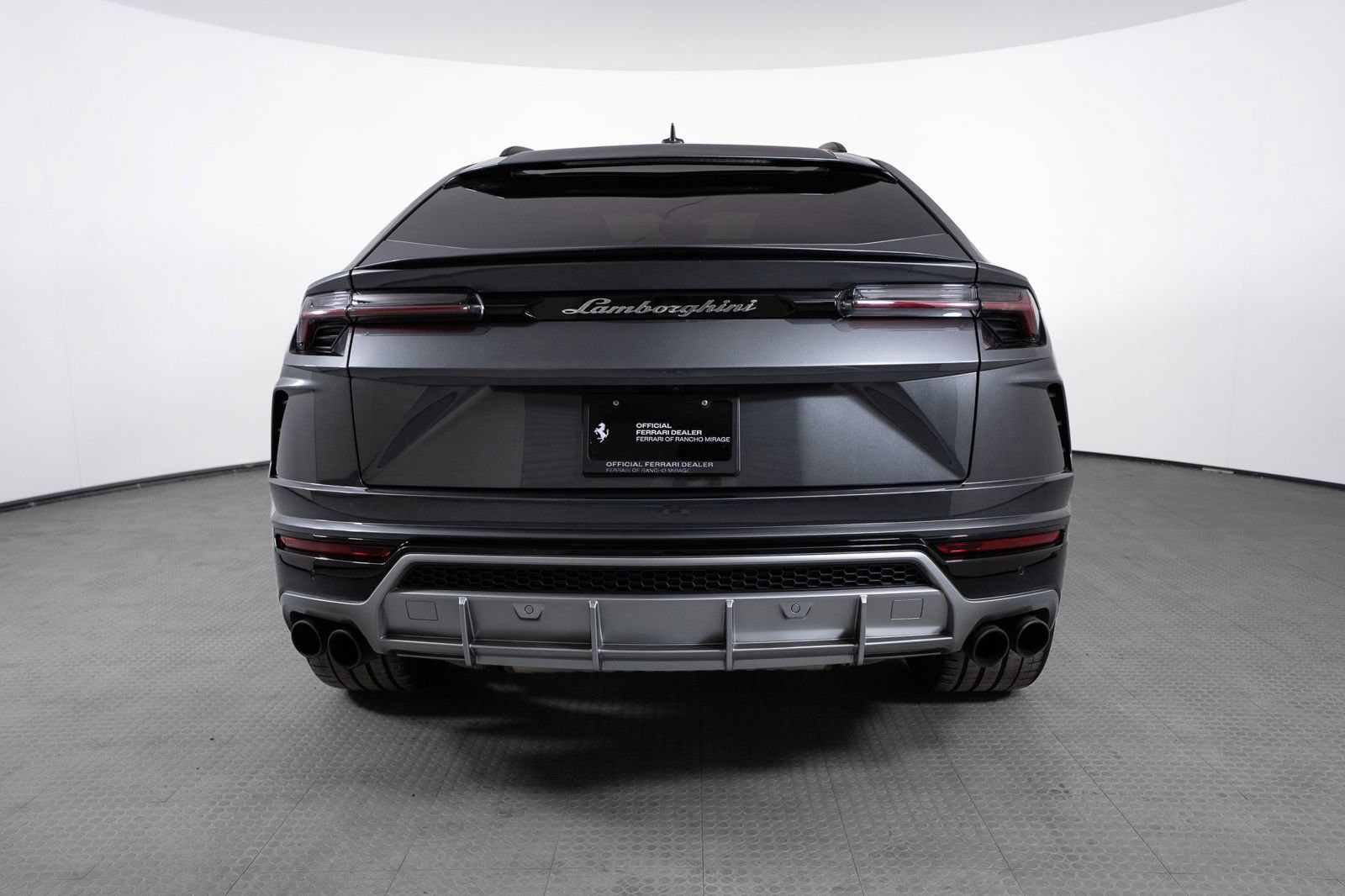 Used 2020 Lamborghini Urus AWD/4WD image 4