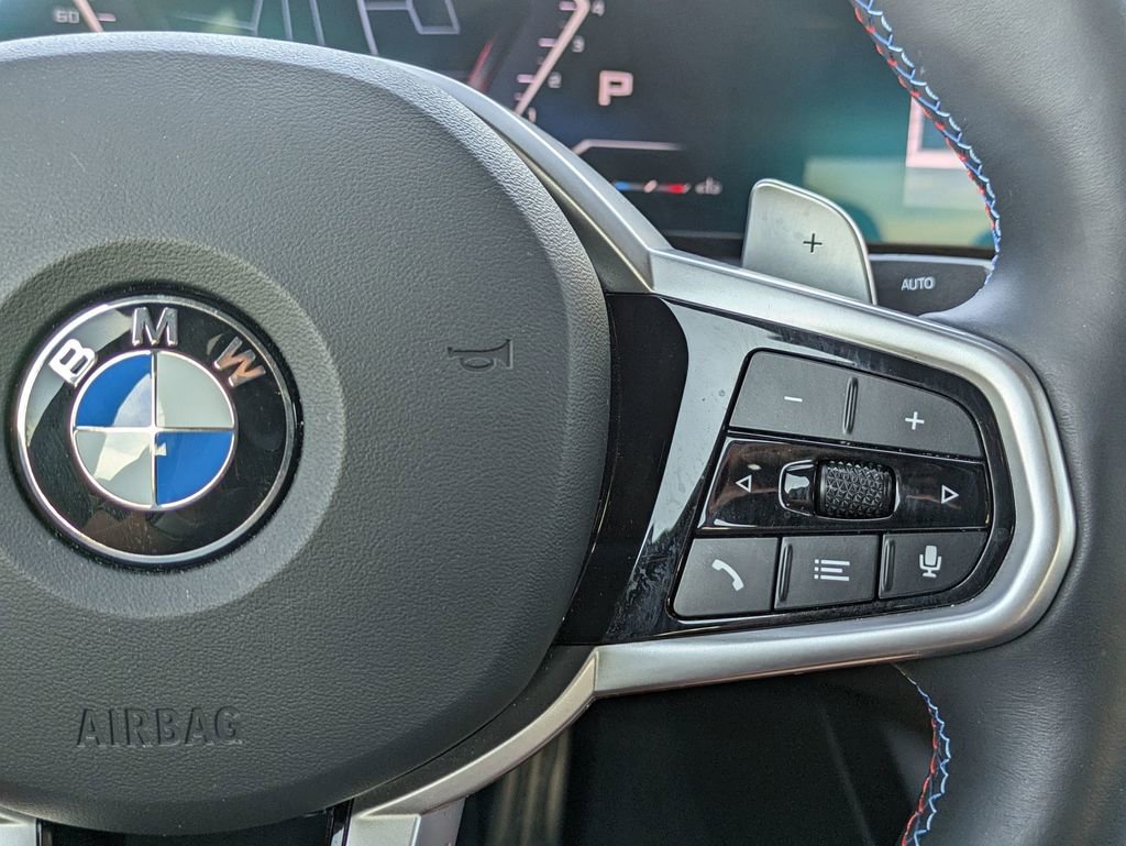 Used 2025 BMW M340i image 19