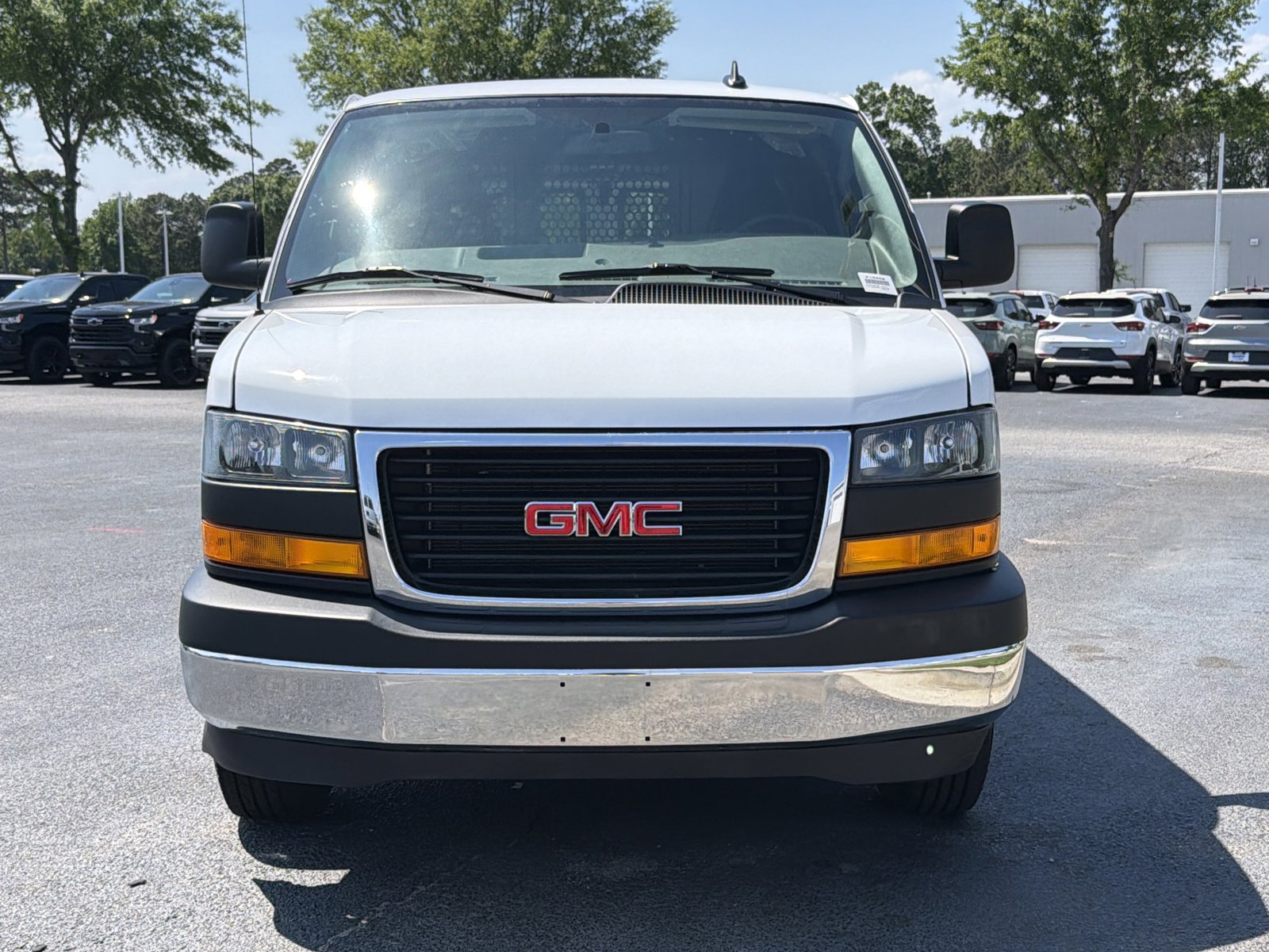 Used 2024 GMC Savana 2500 w/ Driver Convenience Package RWD image 18