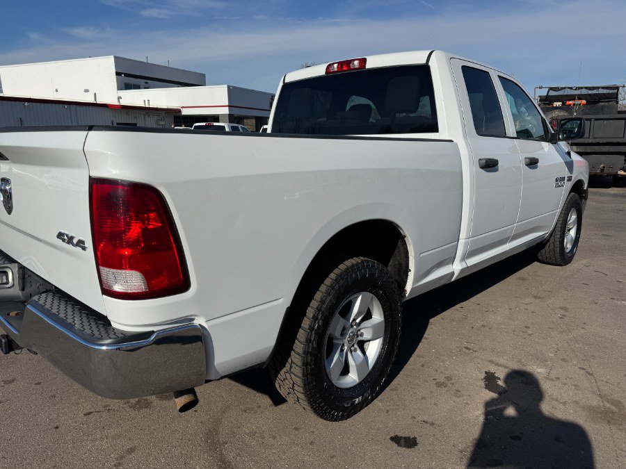 Used 2017 RAM 1500 ST w/ SXT Appearance Group AWD/4WD image 11