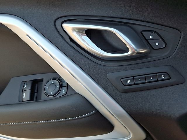 Used 2022 Chevrolet Camaro SS image 21