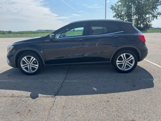 Used 2018 Mercedes-Benz GLA 250 4MATIC image 4