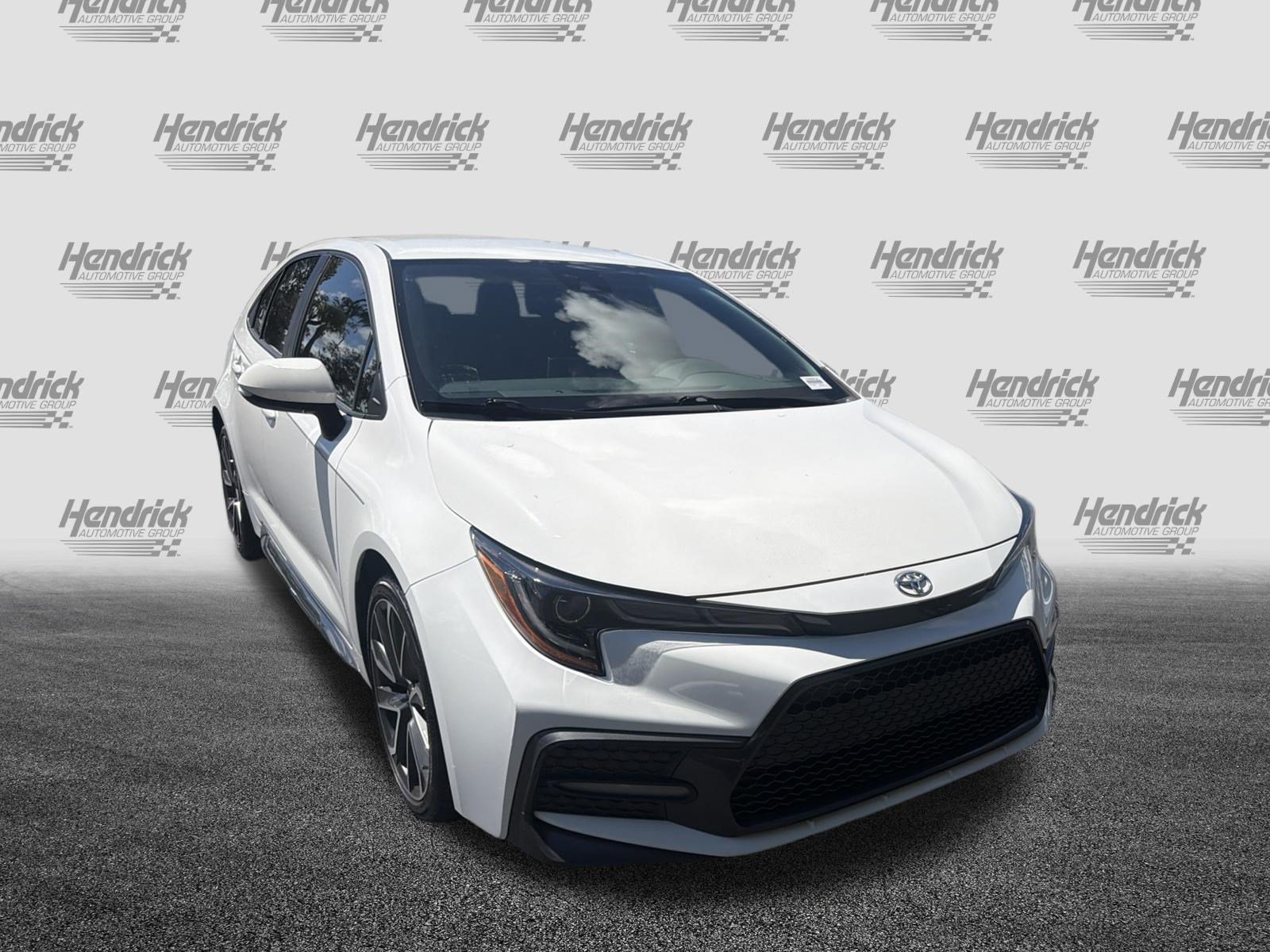 Used 2020 Toyota Corolla SE FWD image 5