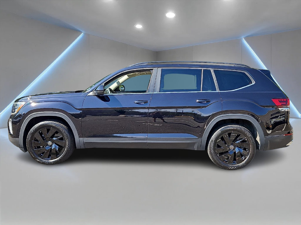 Certified 2024 Volkswagen Atlas SE w/ Panoramic Sunroof Package AWD/4WD image 7
