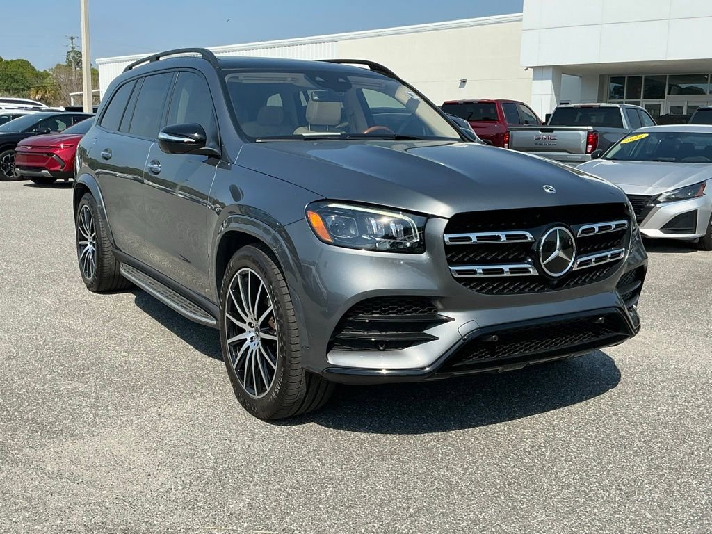 Used 2023 Mercedes-Benz GLS 450 4MATIC image 12