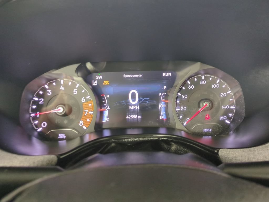 Used 2024 Jeep Compass Latitude AWD/4WD image 33