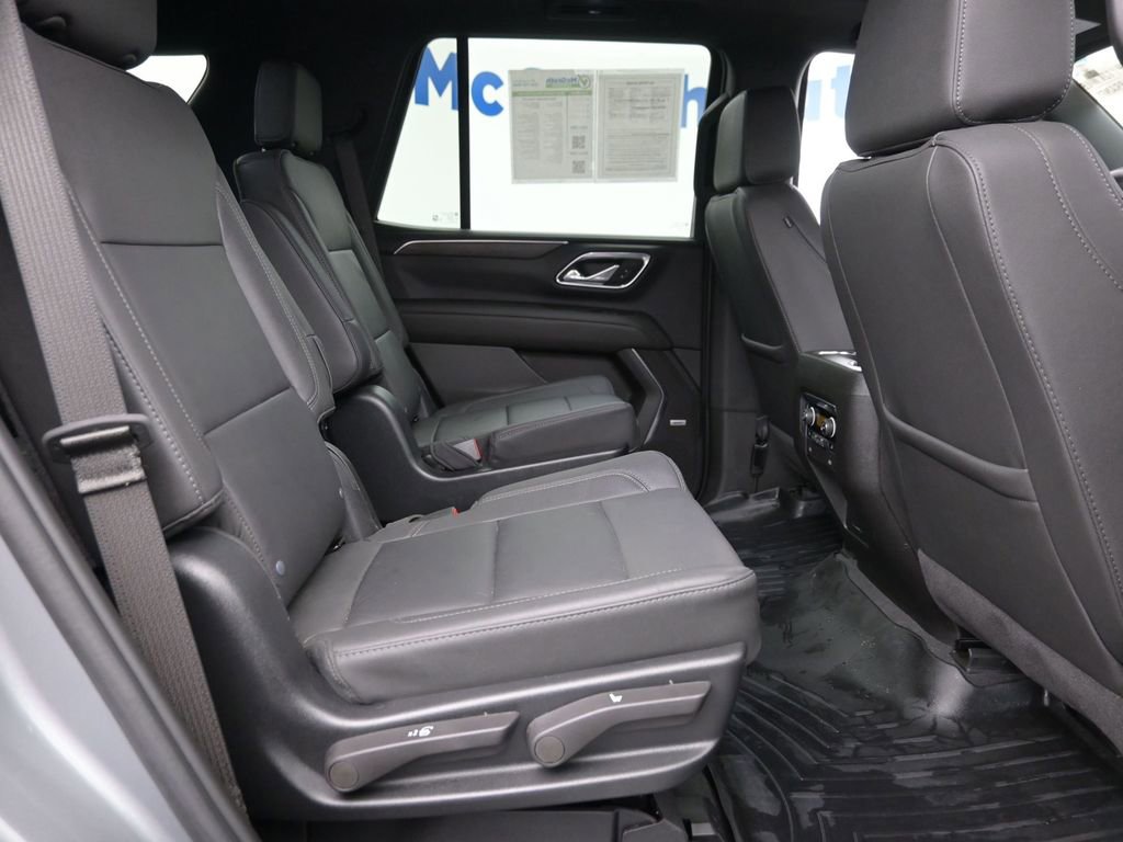 Used 2024 Chevrolet Tahoe Z71 w/ Luxury Package image 9