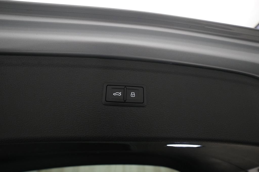 Used 2024 Audi Q5 2.0T Premium Plus AWD/4WD image 15