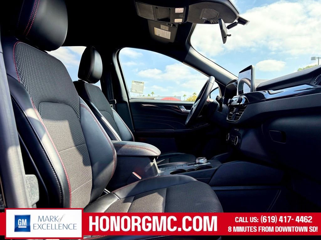 Used 2024 Ford Escape ST-Line image 22