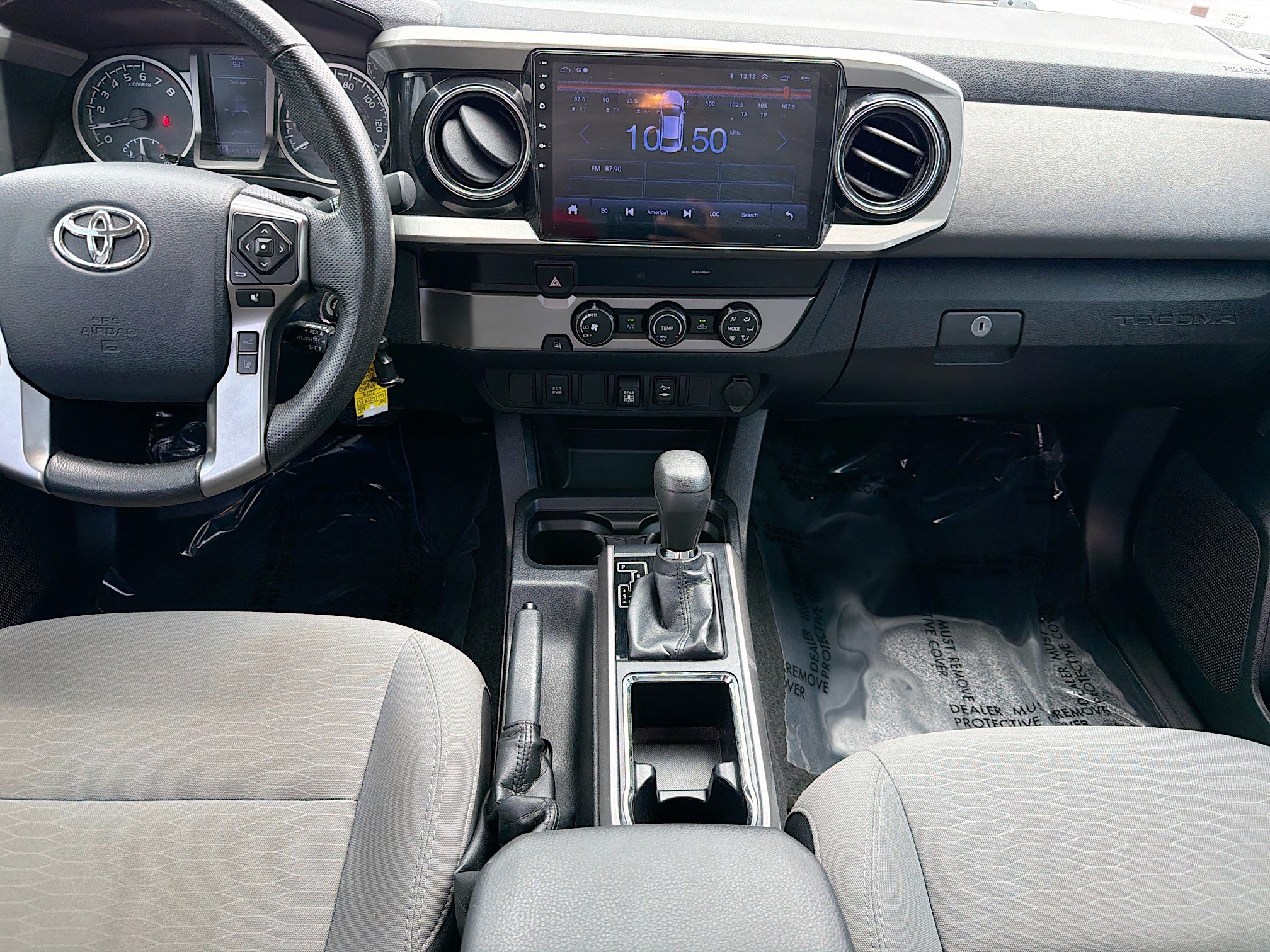 Used 2019 Toyota Tacoma SR5 RWD image 17