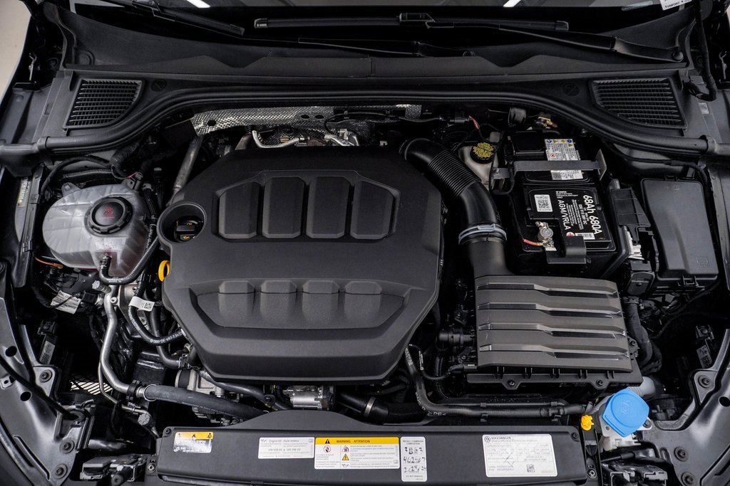 Used 2024 Volkswagen GTI Autobahn image 32