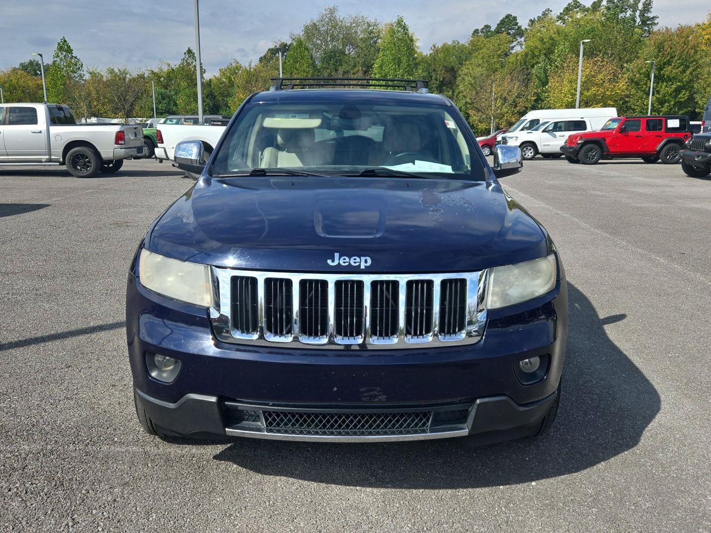 Used 2013 Jeep Grand Cherokee Limited AWD/4WD image 2