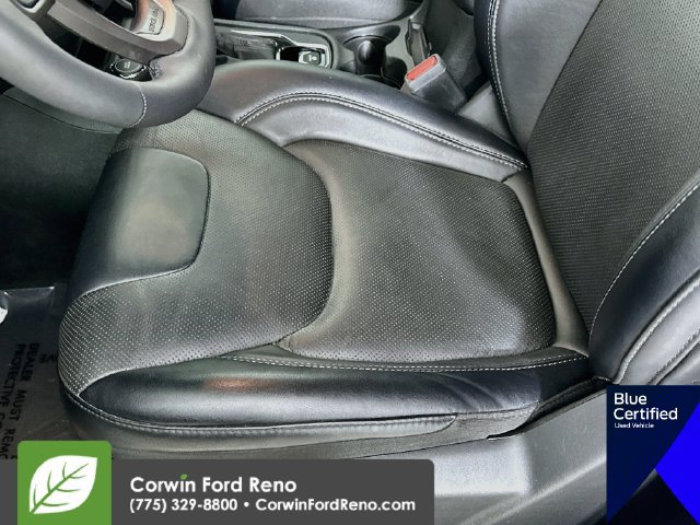 Used 2022 Jeep Cherokee Limited AWD/4WD image 21