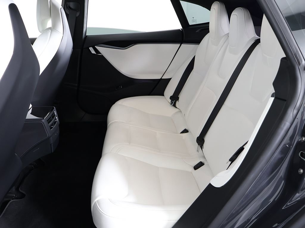 Used 2019 Tesla Model S 100D image 37