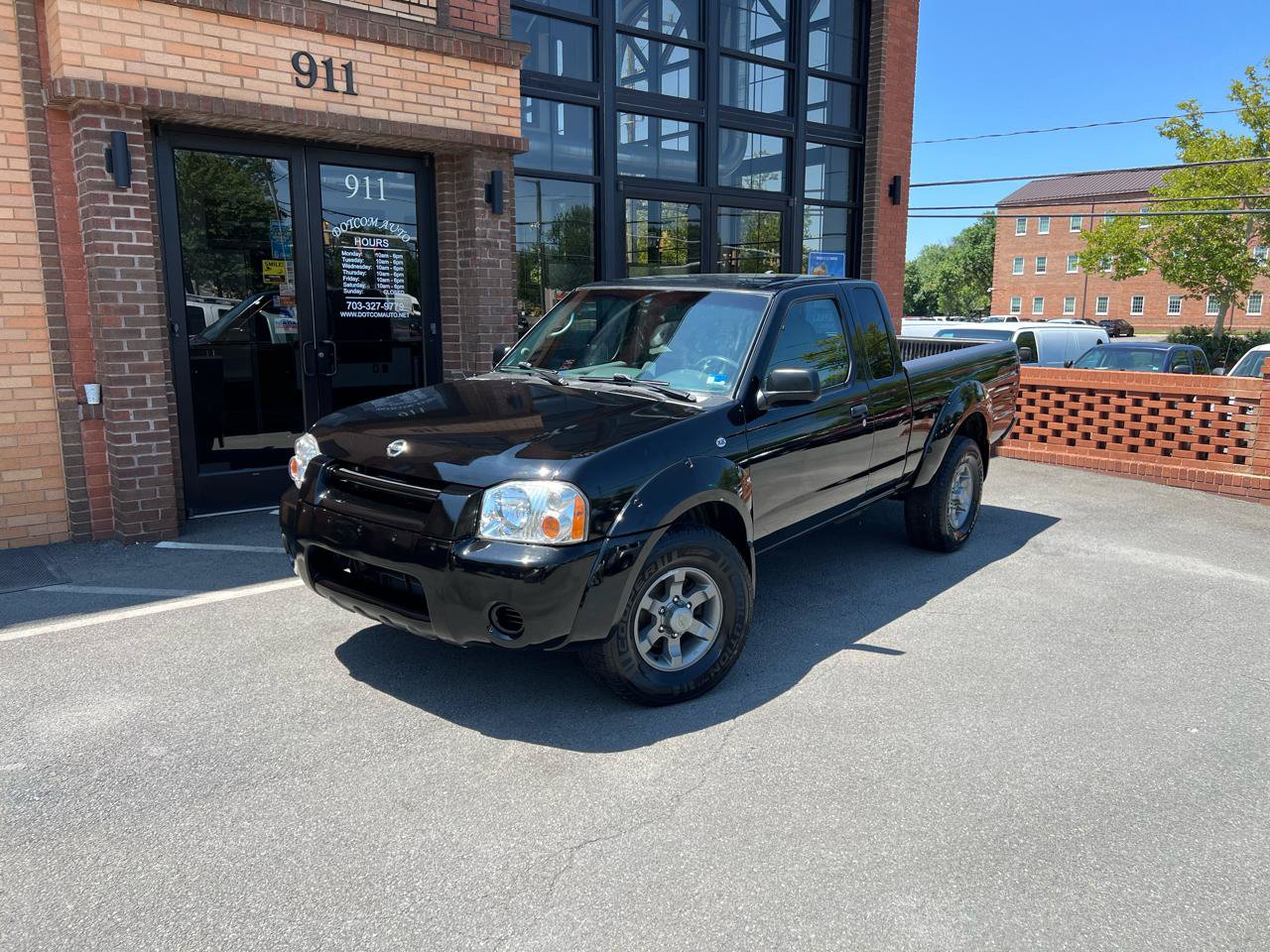 Used 2004 Nissan Frontier XE Desert Runner w/ (VTP) Value Truck Pkg