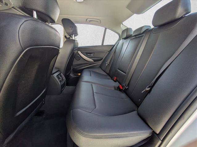 Used 2015 BMW 320i Sedan image 18