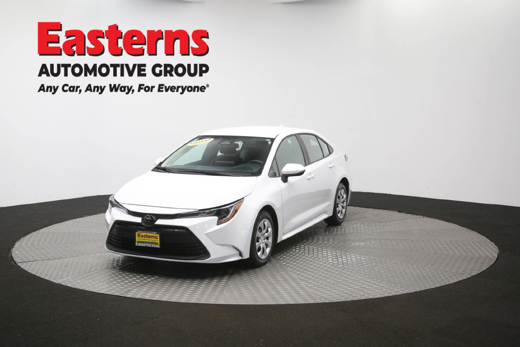 Used 2025 Toyota Corolla LE FWD image 52