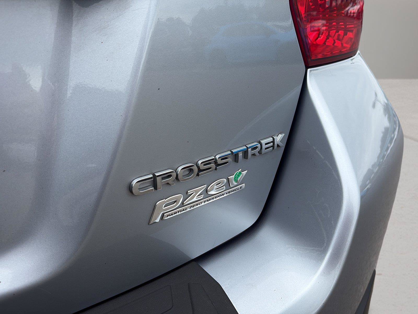 Used 2017 Subaru Crosstrek 2.0i Premium w/ Moonroof Package AWD/4WD image 32