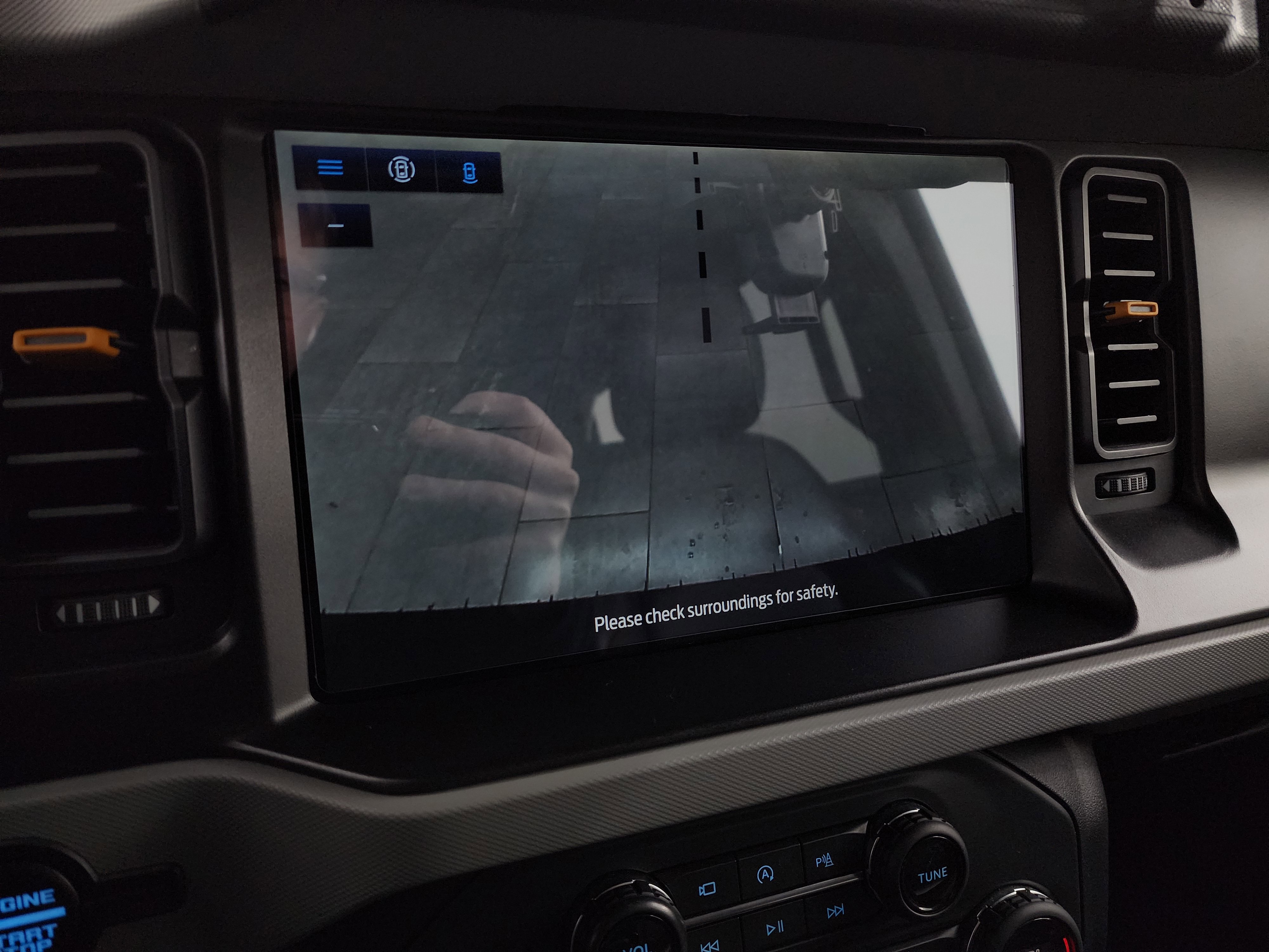 Used 2023 Ford Bronco Badlands w/ Sasquatch Package image 18