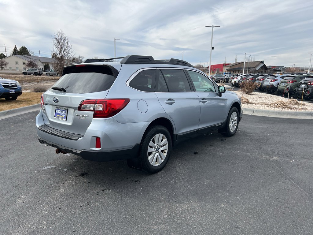 Used 2015 Subaru Outback 2.5i Premium AWD/4WD image 4