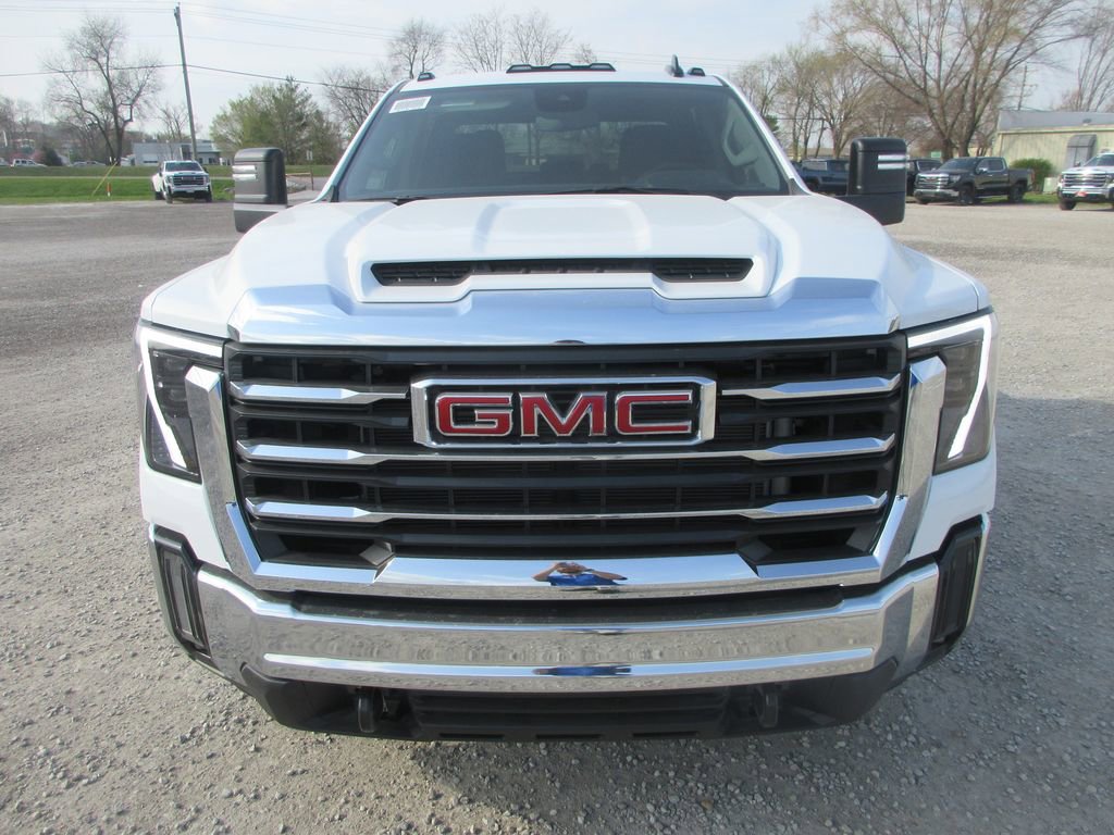 New 2026 GMC Sierra 2500 SLE image 12