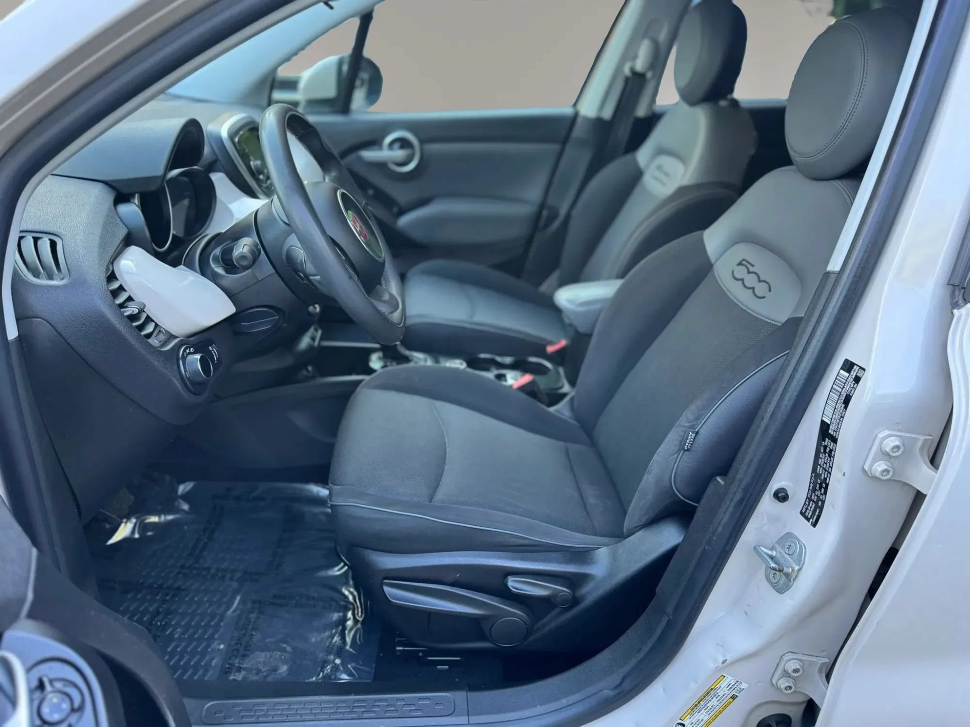 Used 2016 FIAT 500X Easy FWD image 11