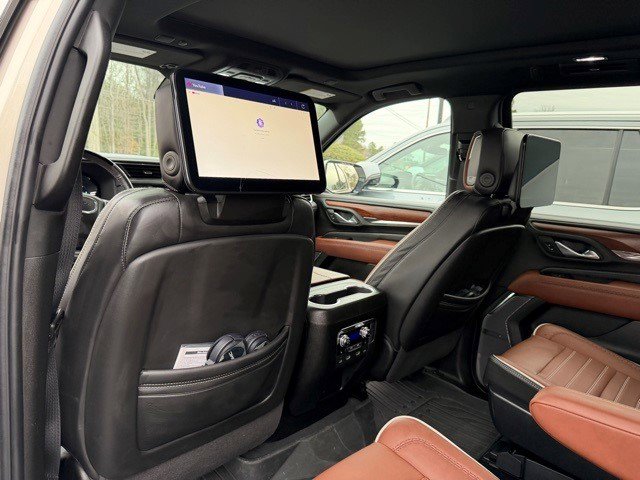 Certified 2023 GMC Yukon XL Denali Ultimate w/ LPO, Floor Liner Package image 14