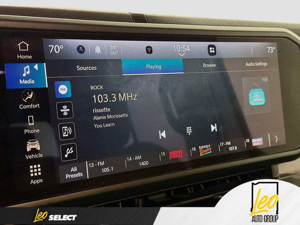 Used 2024 Jeep Gladiator Sport image 14