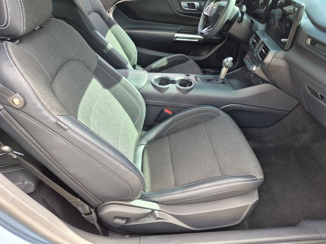Used 2024 Ford Mustang Coupe RWD image 18