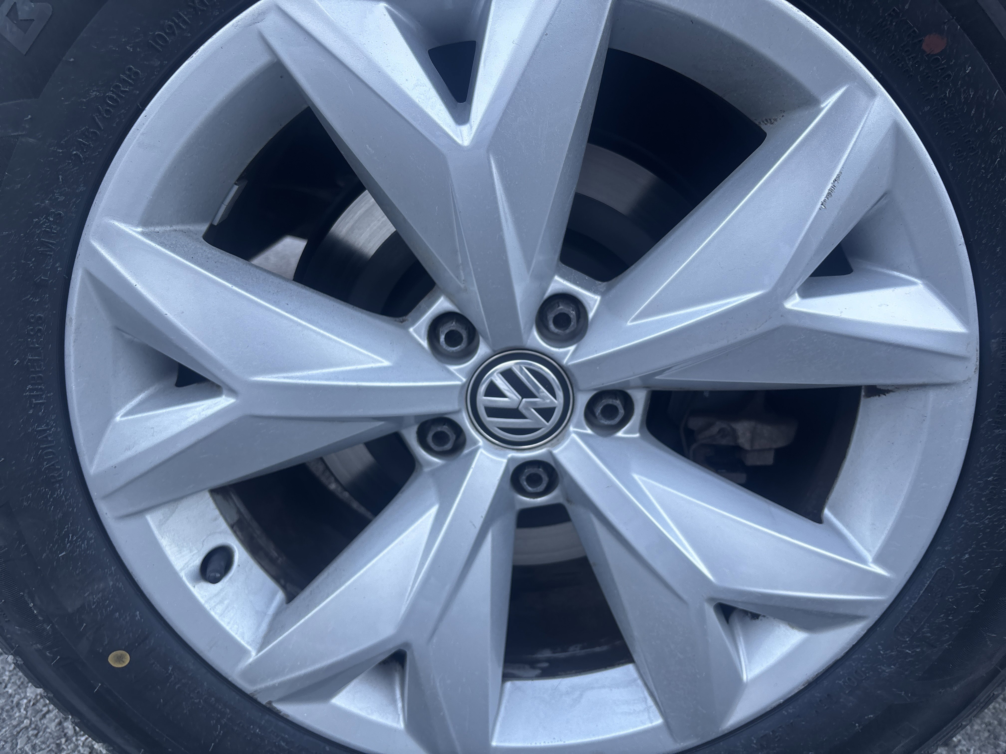 Used 2018 Volkswagen Atlas SE image 11